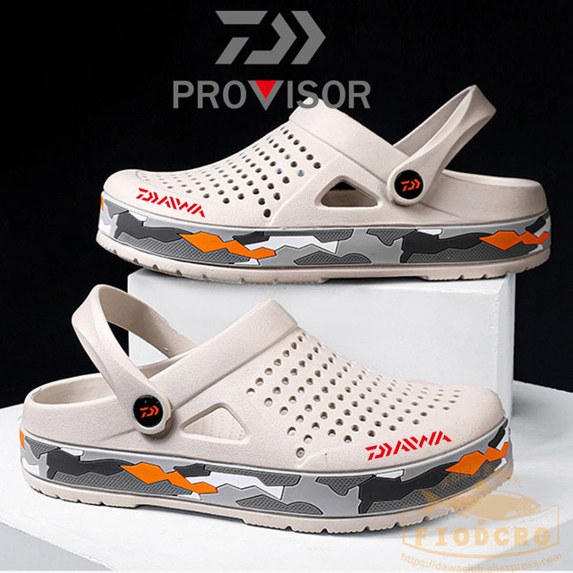 2022 New Fishing Slippers Summer Beach Men Sandals Rubber Flat Breathable Shoes Outdoor Fishing Shoes Fishing Sandals